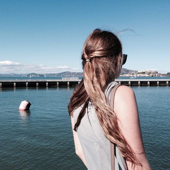 Meet your Posher, Steph - Picture 1 of 1